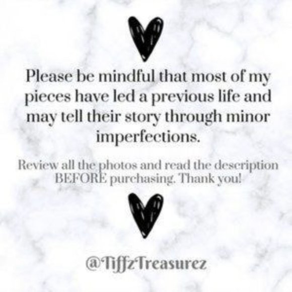 FINAL CHANCE! CLOSET CLOSING! - Picture 4 of 4